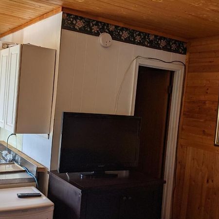 Balgonie Motel Motor Inn Pilot Butte Exteriör bild